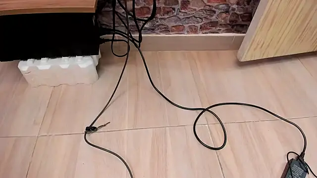 ALYANNA HOT  online show from 11/27/25, 12:18