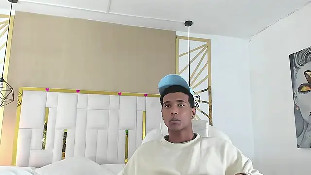 dani dick  online show from 09/12/25, 03:17