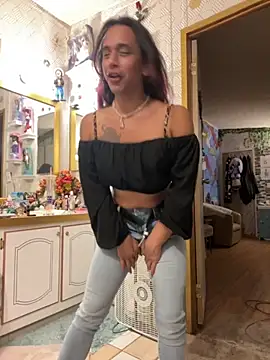 TranSexualJade95 online show from 09/15/25, 06:13