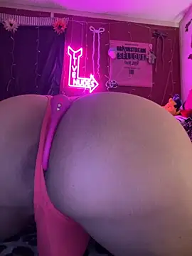 TranSexualJade95 online show from 11/15/25, 08:44