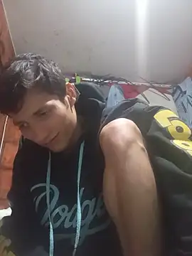 alexandercruz online show from 06/16/26, 12:02