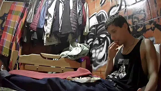 alexandercruz online show from 07/02/26, 04:29