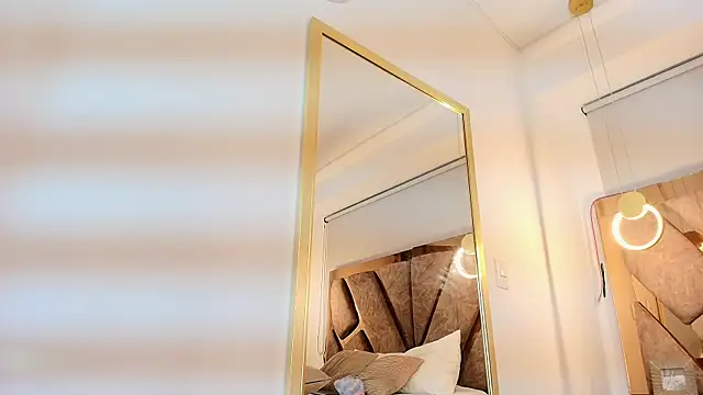 zarah andrew   online show from 09/28/25, 01:16