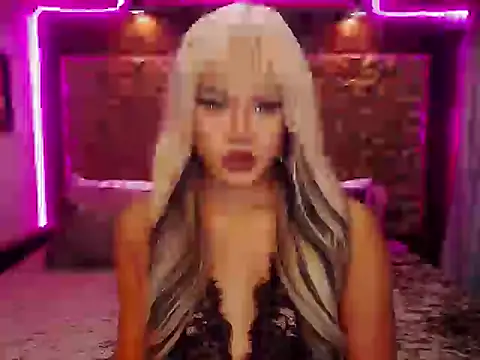 Snapshot of YllanaAltheaXxX chatting on 09/15/25, 05:13 YllanaAltheaXxX online show from 09/15/25, 05:13