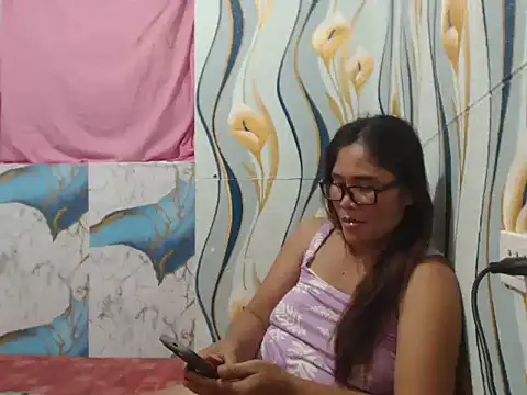 Juicy 69xx online show from 07/24/26, 11:30