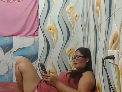 Juicy 69xx online show from 07/28/26, 03:02
