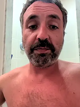 cloudymatt online show from 10/11/25, 09:02