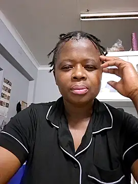 cairococo online show from 09/28/25, 05:51