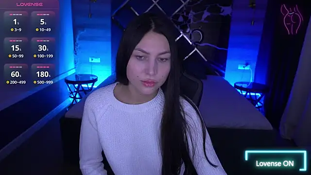 Snapshot of EliseVelour chatting on 11/09/25, 01:53 EliseVelour online show from 11/09/25, 01:53