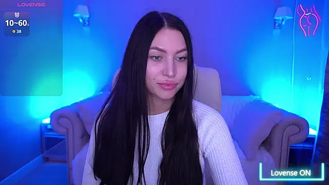 Snapshot of EliseVelour chatting on 11/20/25, 01:44 EliseVelour online show from 11/20/25, 01:44