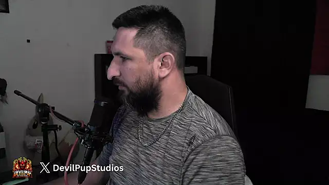DevilPup75  online show from 06/05/26, 04:19