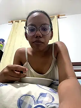 Valen1800 online show from 11/11/25, 02:00