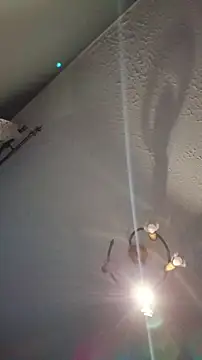 Snapshot of Thoma9034 chatting on 11/15/25, 02:20 Thoma9034 online show from 11/15/25, 02:20