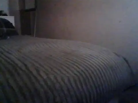 Snapshot of Thoma9034 chatting on 04/15/26, 07:58 Thoma9034 online show from 04/15/26, 07:58