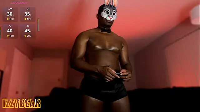 Snapshot of izzybear__ chatting on 10/31/25, 05:30 izzybear online show from 10/31/25, 05:30