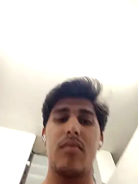 HarryChoudhary21 online show from 12/18/25, 10:27