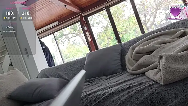 bellemasquer online show from 09/17/25, 10:39