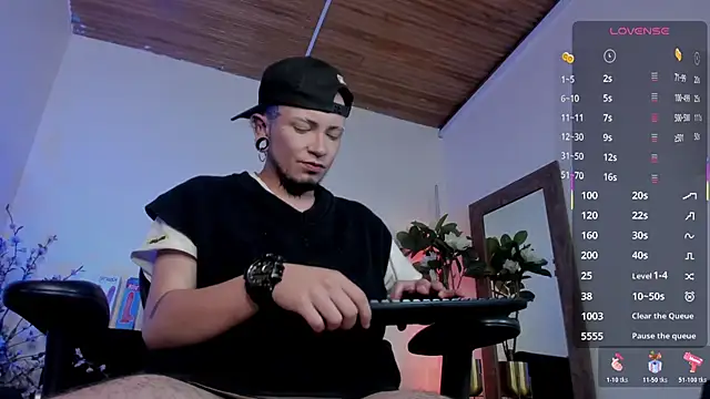 tyler jones  online show from 12/14/25, 05:57