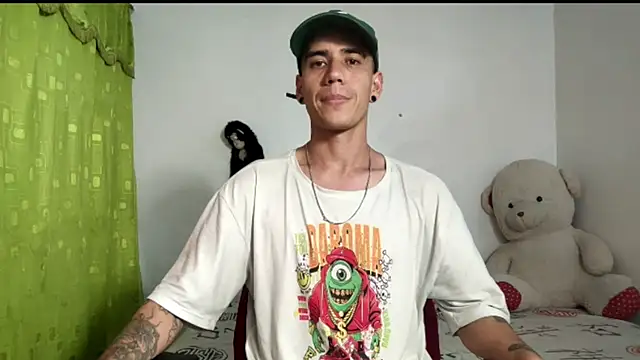 kilyan--x x online show from 10/22/25, 03:51