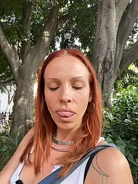 haley diosita online show from 11/05/25, 09:04