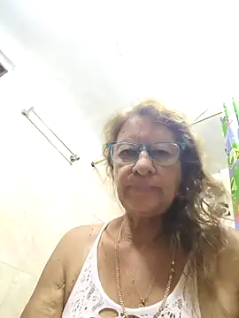 Snapshot of MaryeLunna chatting on 10/05/25, 11:35 MaryeLunna online show from 10/05/25, 11:35