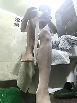 Snapshot of MaryeLunna chatting on 10/21/25, 11:11 MaryeLunna online show from 10/21/25, 11:11