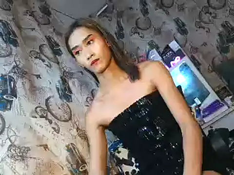 Snapshot of youarea_dreamer chatting on 10/25/25, 02:56 youarea dreamer online show from 10/25/25, 02:56