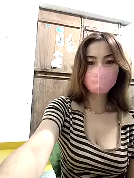 Snapshot of Baby-ladysweet20 chatting on 09/13/25, 09:14 Baby-ladysweet20 online show from 09/13/25, 09:14