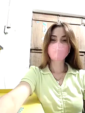 Snapshot of Baby-ladysweet20 chatting on 09/27/25, 11:26 Baby-ladysweet20 online show from 09/27/25, 11:26