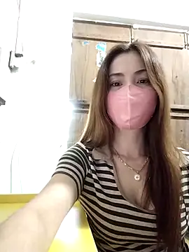 Snapshot of Baby-ladysweet20 chatting on 09/30/25, 01:10 Baby-ladysweet20 online show from 09/30/25, 01:10