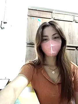 Snapshot of Baby-ladysweet20 chatting on 10/05/25, 01:15 Baby-ladysweet20 online show from 10/05/25, 01:15