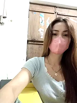 Snapshot of Baby-ladysweet20 chatting on 10/15/25, 09:26 Baby-ladysweet20 online show from 10/15/25, 09:26