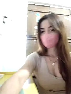 Snapshot of Baby-ladysweet20 chatting on 10/17/25, 01:20 Baby-ladysweet20 online show from 10/17/25, 01:20