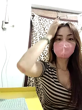 Snapshot of Baby-ladysweet20 chatting on 10/17/25, 08:55 Baby-ladysweet20 online show from 10/17/25, 08:55