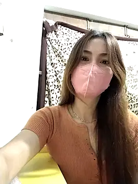 Snapshot of Baby-ladysweet20 chatting on 11/10/25, 09:14 Baby-ladysweet20 online show from 11/10/25, 09:14