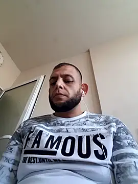 Snapshot of milenski74 chatting on 10/30/25, 11:55 milenski74 online show from 10/30/25, 11:55