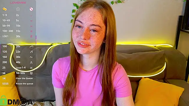 Roxy Sunnny online show from 11/03/25, 09:32