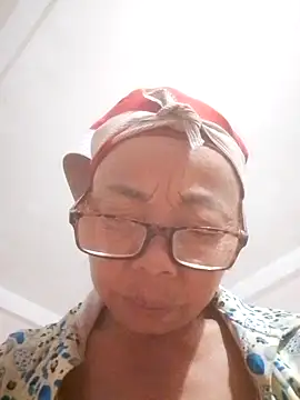 VangLe73 online show from 09/27/25, 01:05