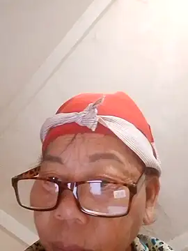 VangLe73 online show from 10/08/25, 11:35