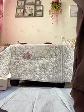 Alicia066 online show from 11/24/25, 04:45