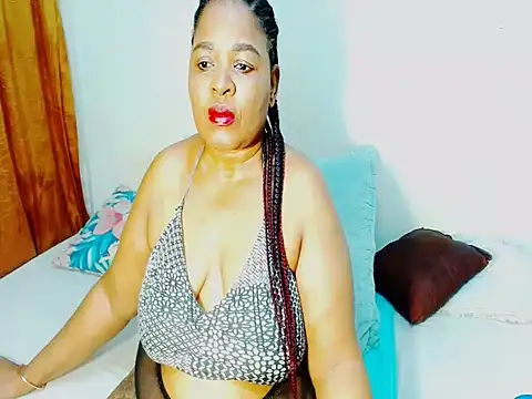 Love-Racheal75 online show from 07/14/26, 04:23