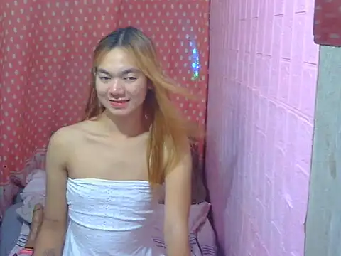 Snapshot of vory_kath chatting on 10/27/25, 05:33 vory kath online show from 10/27/25, 05:33