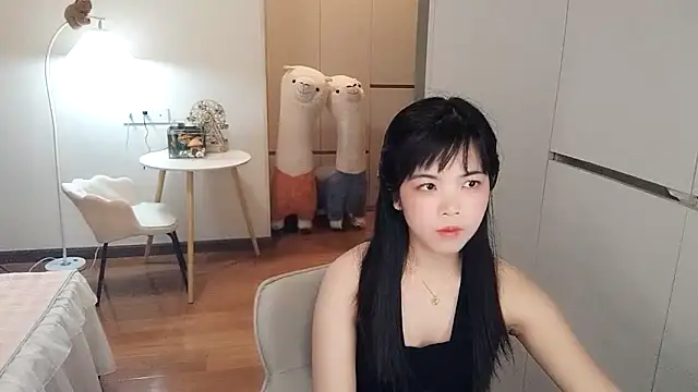 Snapshot of XiaoAnQi chatting on 10/17/25, 12:41 XiaoAnQi online show from 10/17/25, 12:41