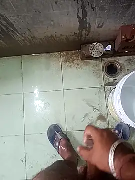 Snapshot of hard_boy9455 chatting on 09/16/25, 02:01 hard boy9455 online show from 09/16/25, 02:01