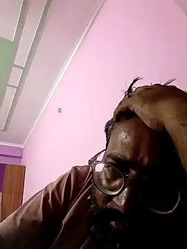 Snapshot of hard_boy9455 chatting on 10/07/25, 01:30 hard boy9455 online show from 10/07/25, 01:30