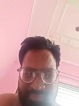 Snapshot of hard_boy9455 chatting on 11/23/25, 01:49 hard boy9455 online show from 11/23/25, 01:49