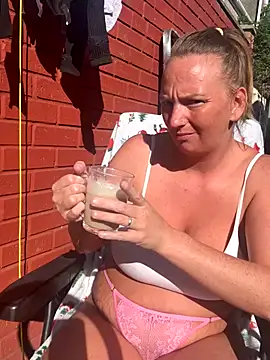 JustYourNormalCouple online show from 09/30/25, 10:42