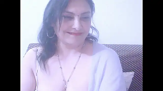 Indiansweetness77 online show from 09/14/25, 02:49
