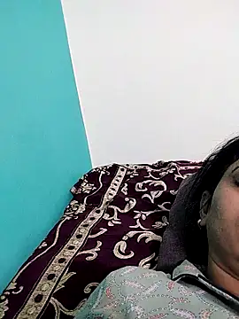 Soniya Roy online show from 10/22/25, 04:02