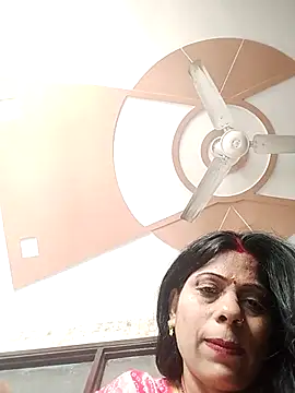 Soniya Roy online show from 02/15/26, 05:48